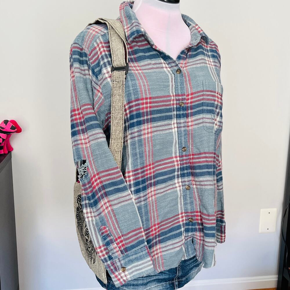 American Eagle | Distressed Oversized Blue Flannel Shirt | Women's Size M